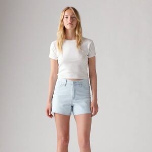 Levi’s 80s mom lightweight denim shorts